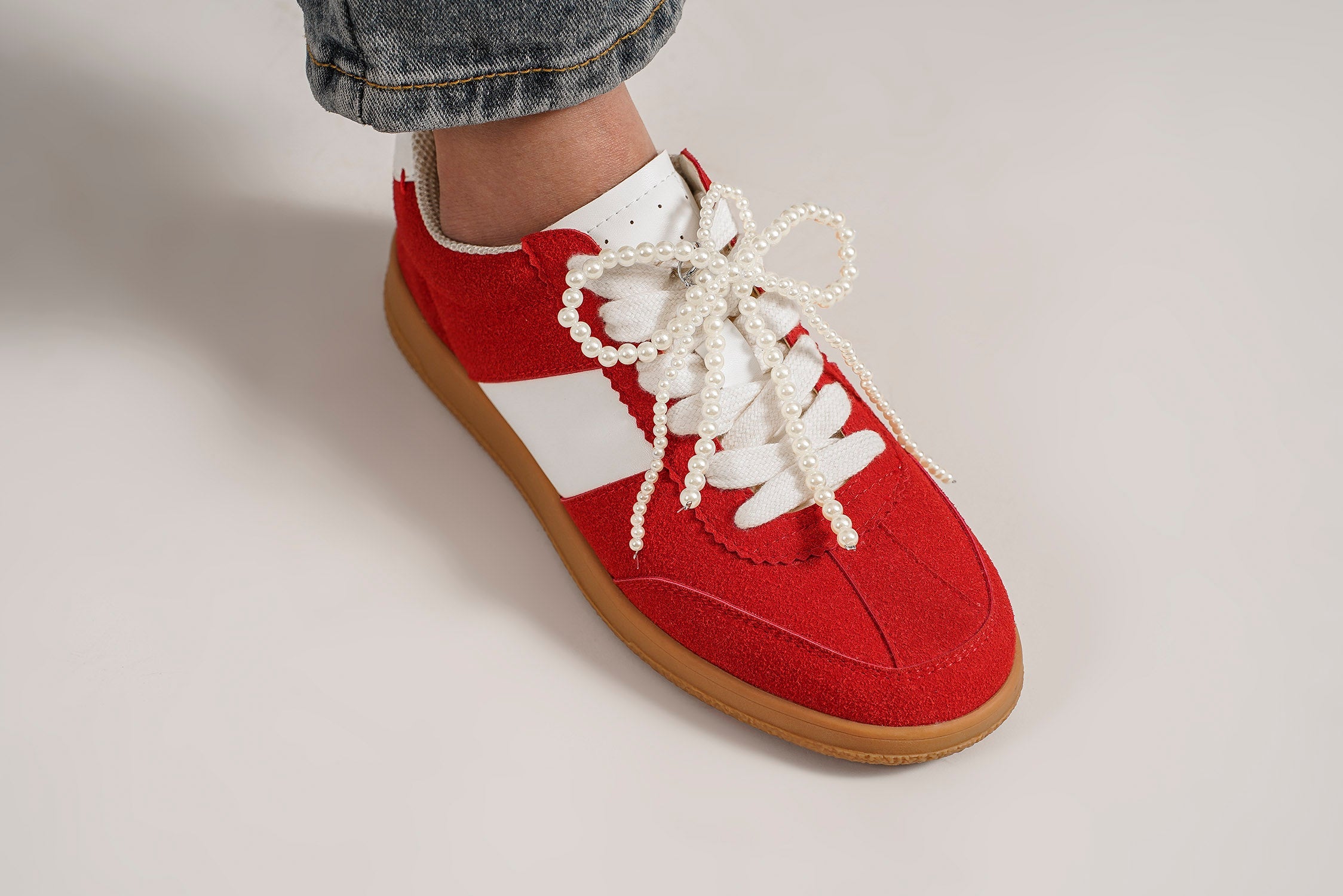 Beast Fashion Multi-Buckle Straps Studded Platform Sneakers
